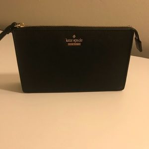 Kate Spade Cameron Street Leila Wristlet  (Black)